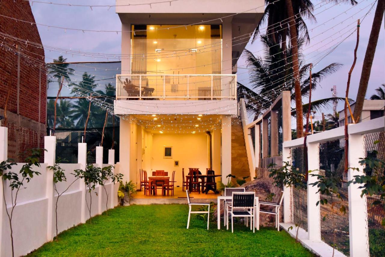 Kavin Beach Hotel Hikkaduwa Esterno foto
