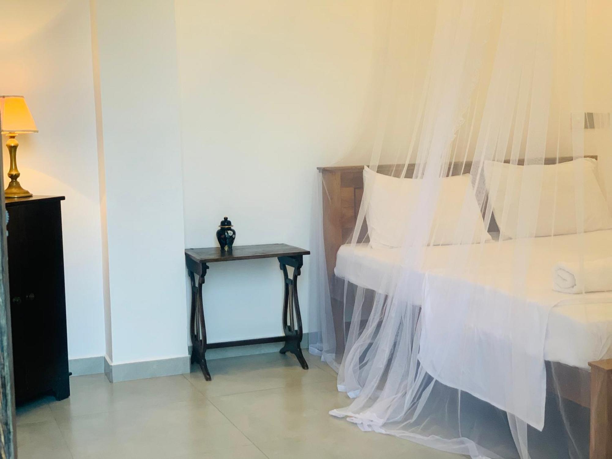Kavin Beach Hotel Hikkaduwa Esterno foto