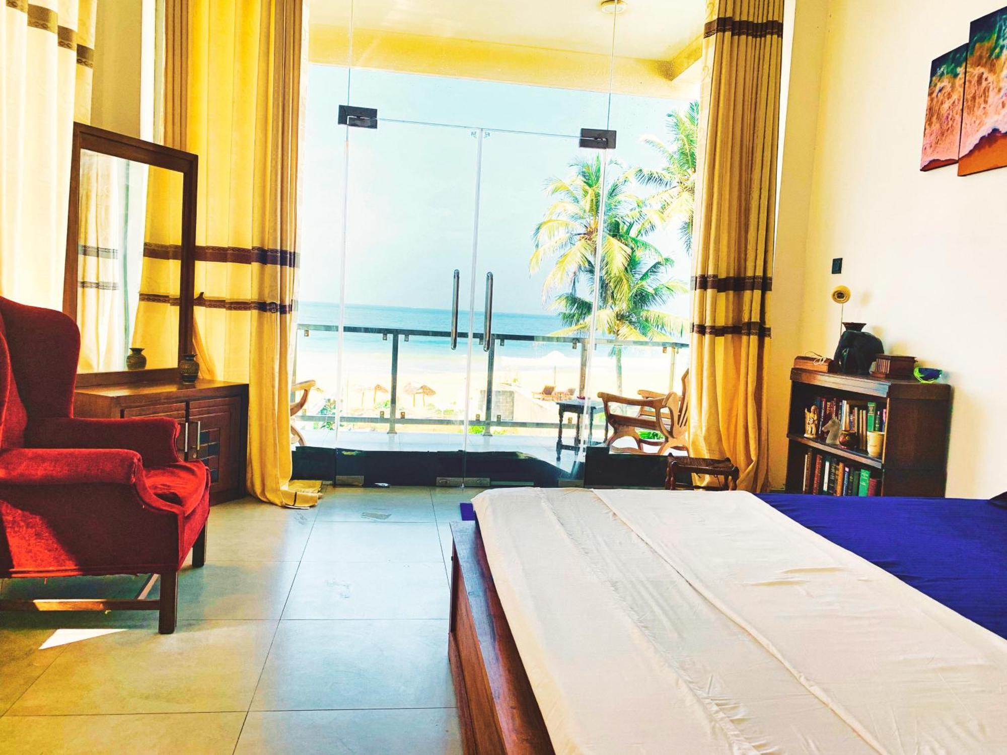Kavin Beach Hotel Hikkaduwa Esterno foto